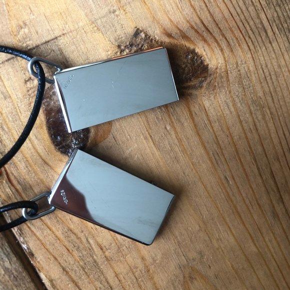 Hermès Infinity Dual Necklaces (Authentic w/Box) - Picture 7 of 9